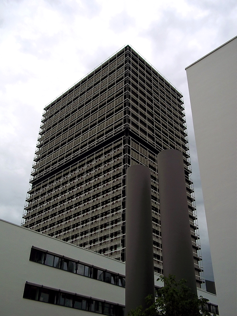 bonn-regierungsviertel053.jpg